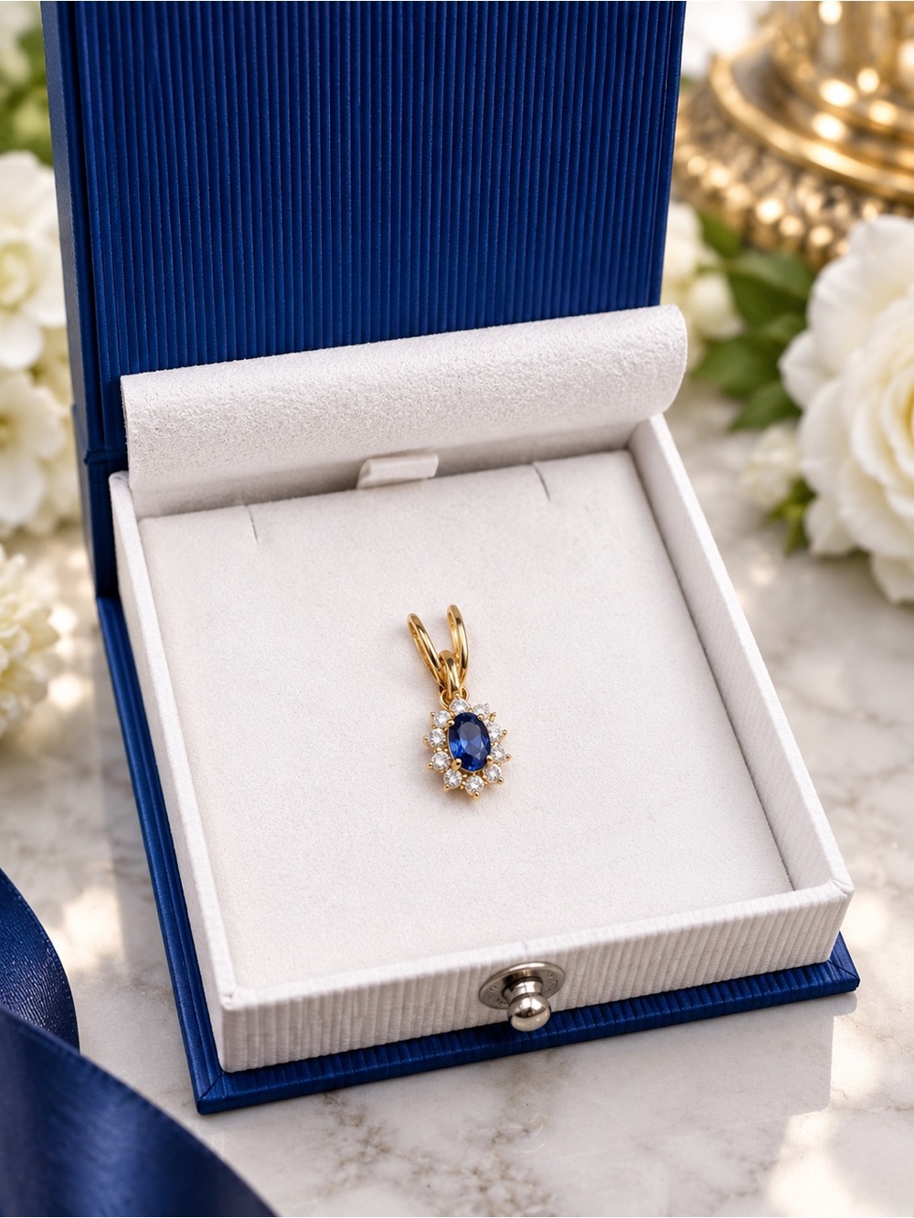 14K 585 Yellow Gold Blue Gemstone Halo Pendant 1.12g